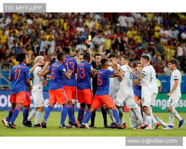 美国与哥伦比亚足球赛精彩回顾及赛况分析全景展现