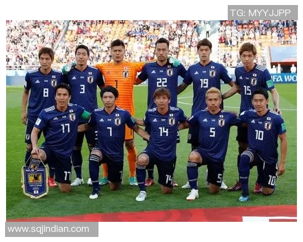 莱奥的传奇之路：从小镇少年到世界足球巨星的成长历程